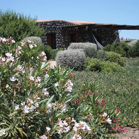 Villa Dammusi I Jardina Campobello