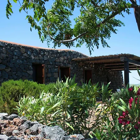 Dammusi I Jardina Βίλα Campobello