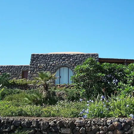 Dammusi I Jardina * Campobello